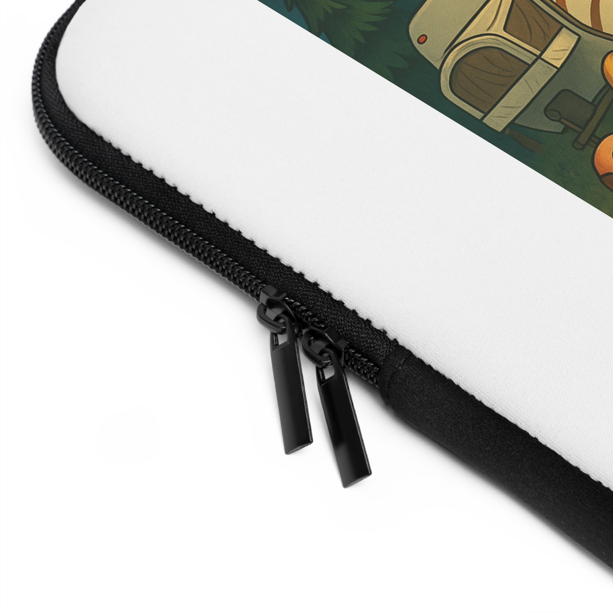 Camping-Themed Laptop Sleeve, Perfect for Nature Lovers, Get Toasted at the Same Time, Ideal Gift for Campers, Outdoor Enthusiasts, [...]