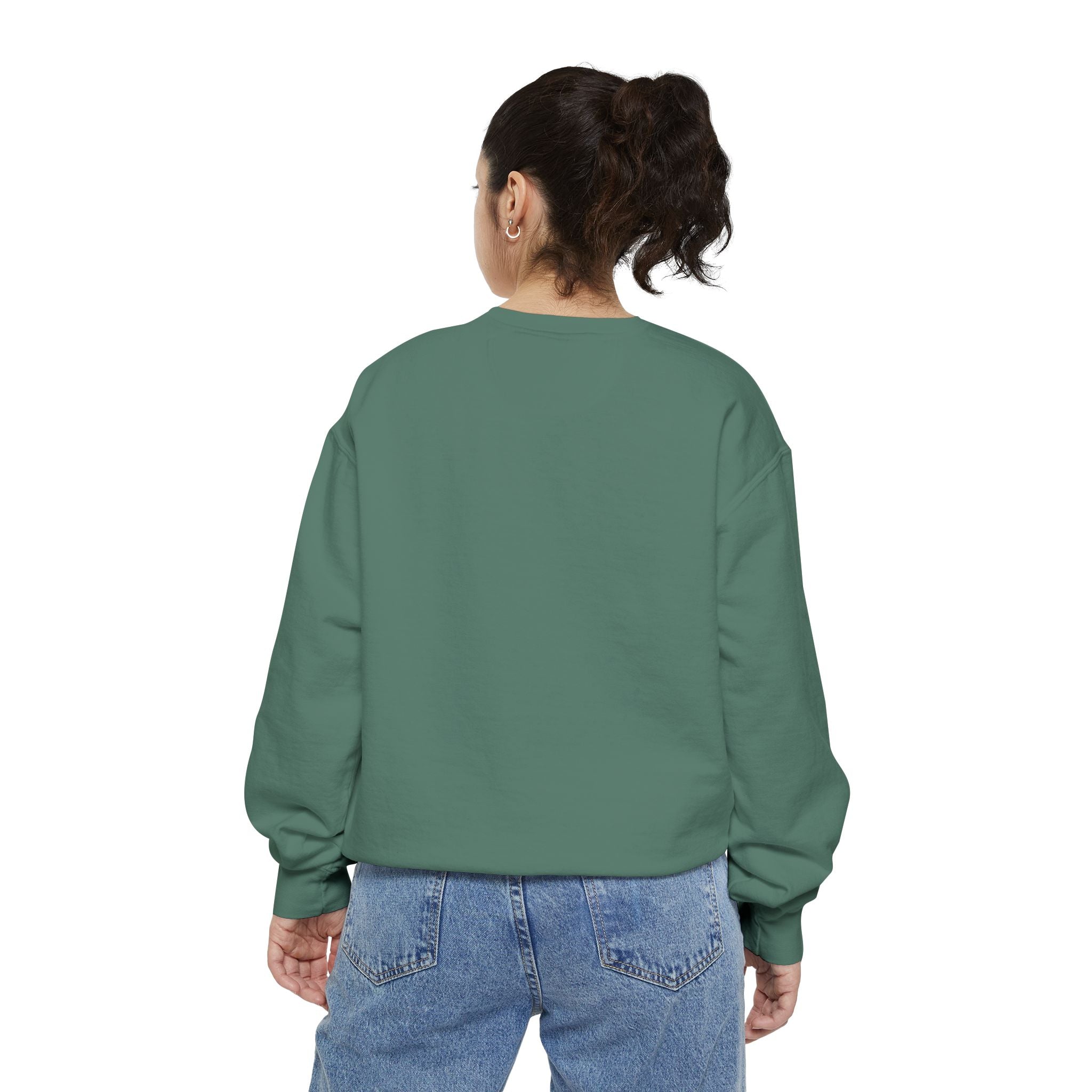 Camper Vibes Sweatshirt - Enjoy S'mores, Unisex Campfire Clothing, Perfect for Outdoor Adventures, Gift for Adventurers, Cozy Camping Attire